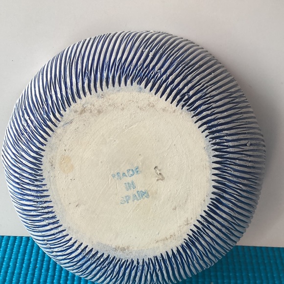 Ceramic BOWL - Picture 2 of 5